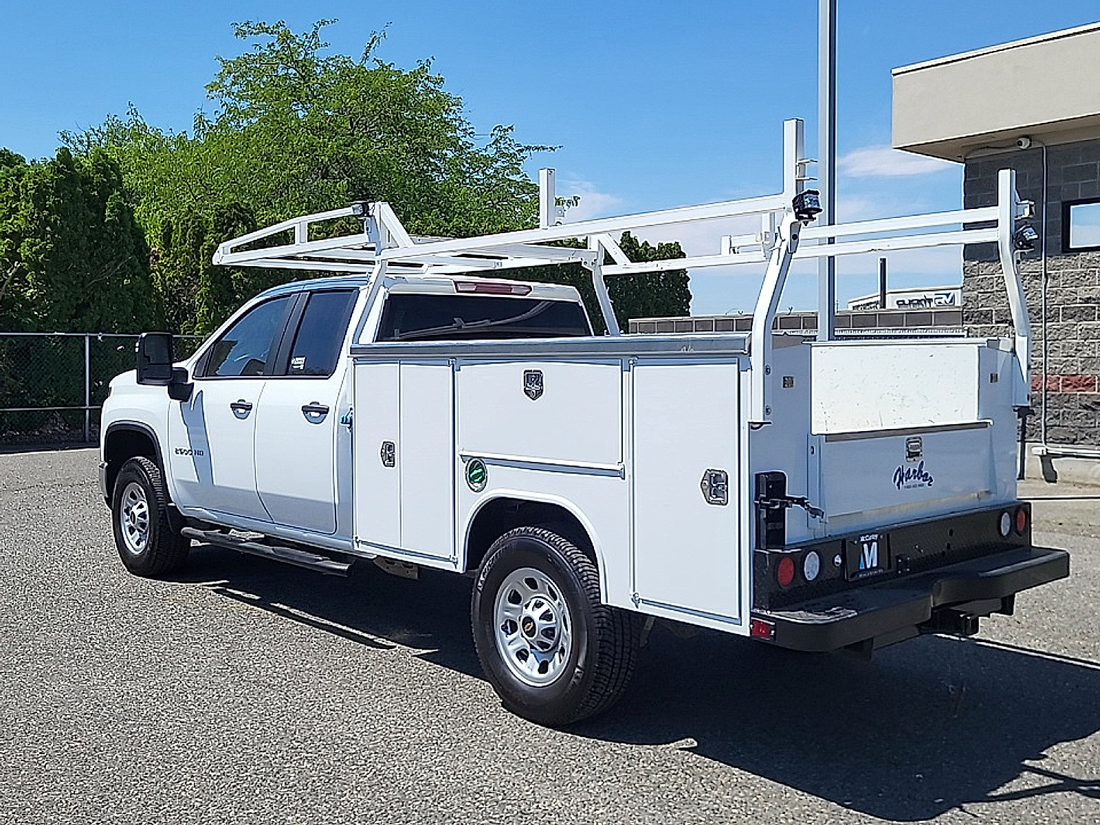Used 2024 Chevrolet Silverado 2500 W/T w/ WT Convenience Package AWD/4WD image 5