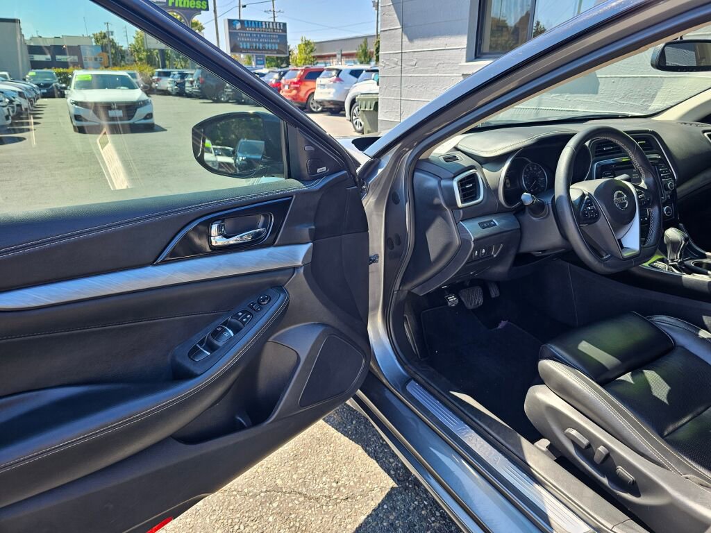 Used 2018 Nissan Maxima 3.5 SL image 22