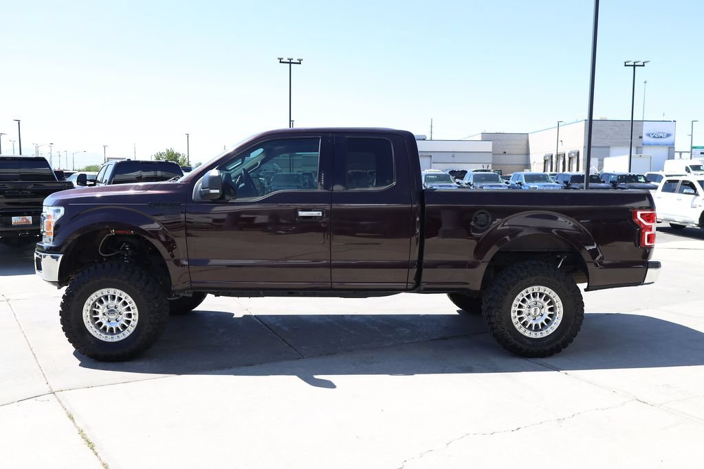Used 2018 Ford F150 XLT w/ Equipment Group 302A Luxury RWD image 3