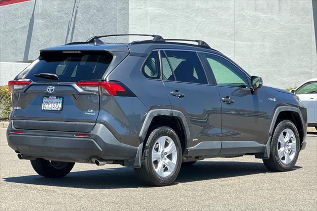 Certified 2020 Toyota RAV4 LE w/ Carpet Mat Package AWD/4WD image 2