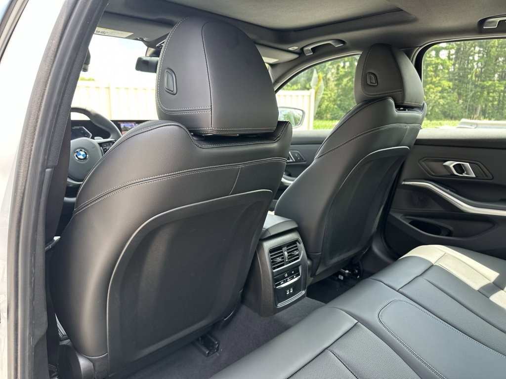 New 2025 BMW 330i xDrive Sedan image 22