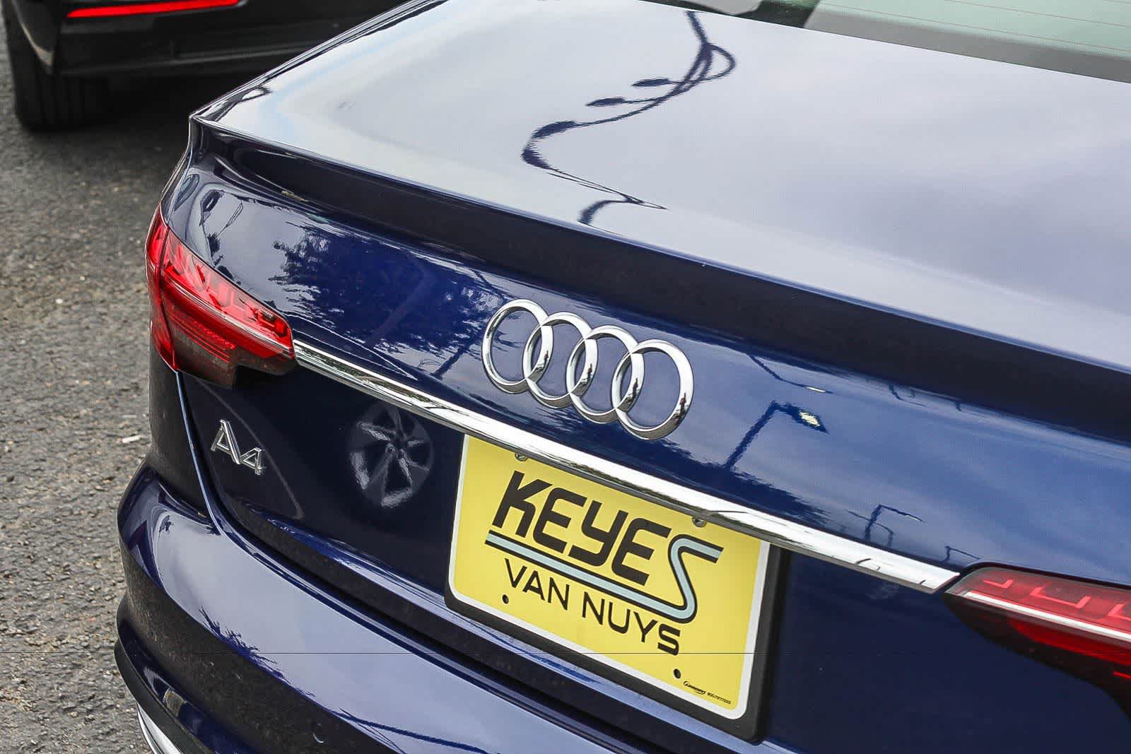 Used 2023 Audi A4 2.0T Premium Plus AWD/4WD image 9