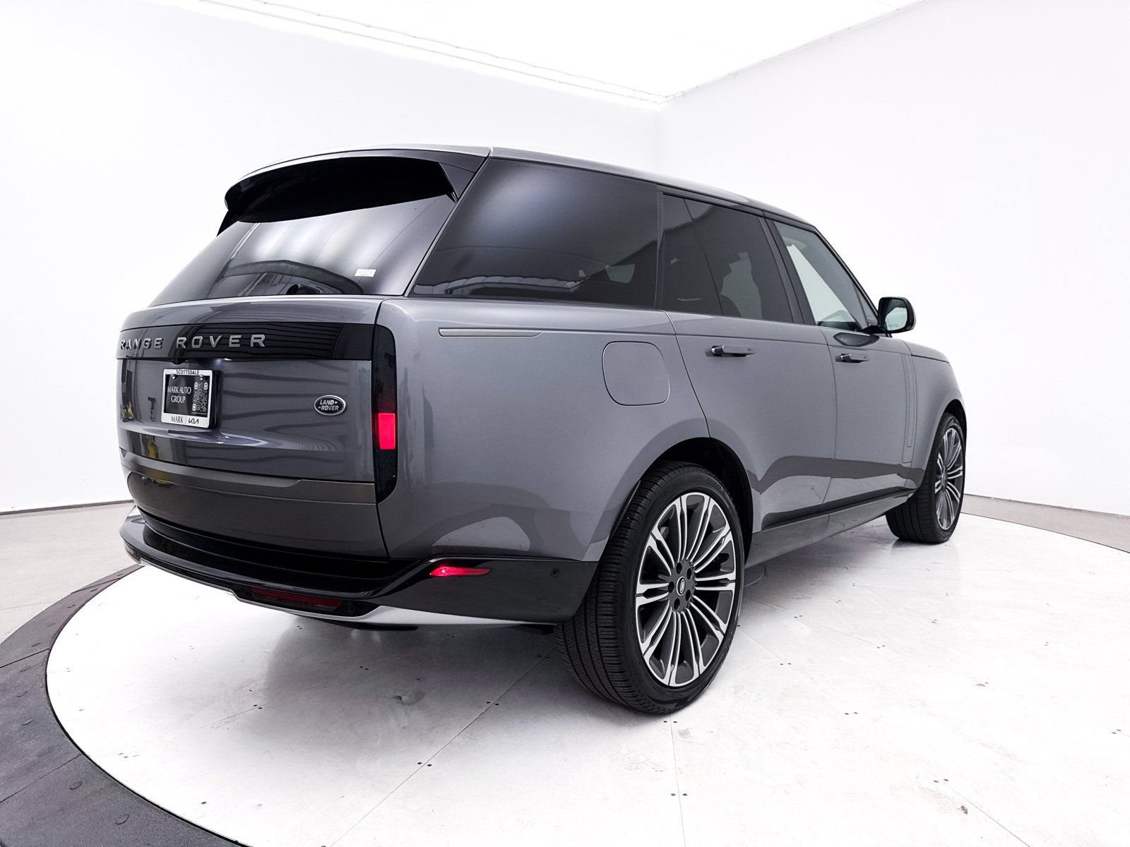 Used 2023 Land Rover Range Rover SE AWD/4WD image 27