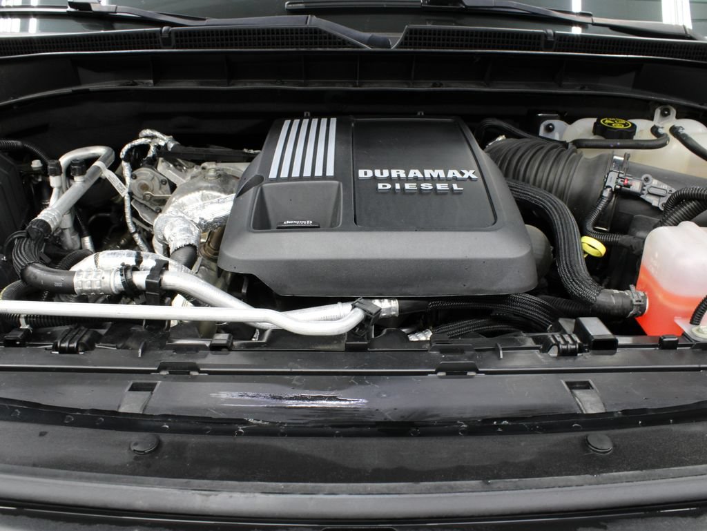 Used 2023 GMC Yukon XL Denali AWD/4WD image 38