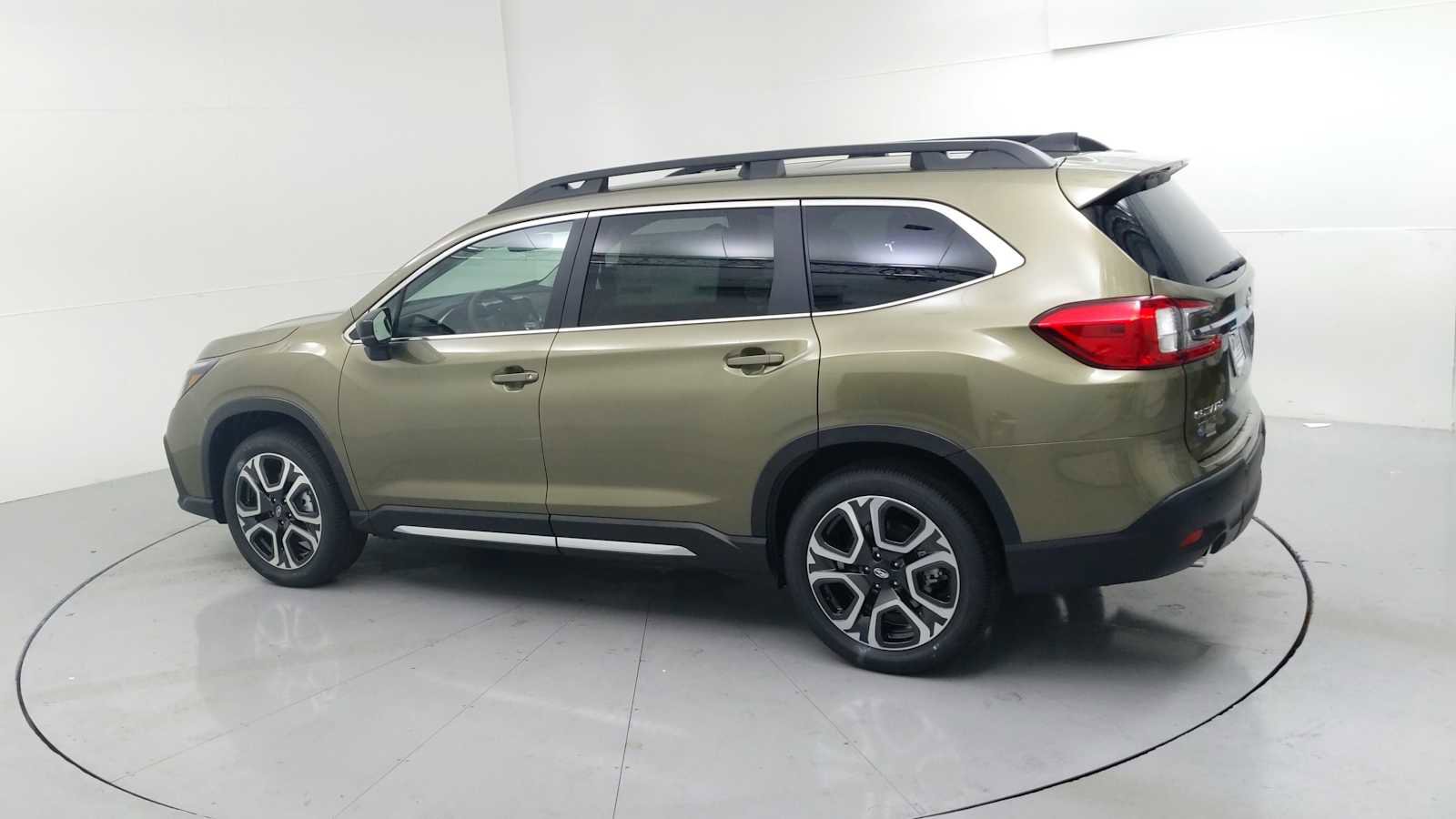 New 2026 Subaru Ascent Limited AWD/4WD image 7