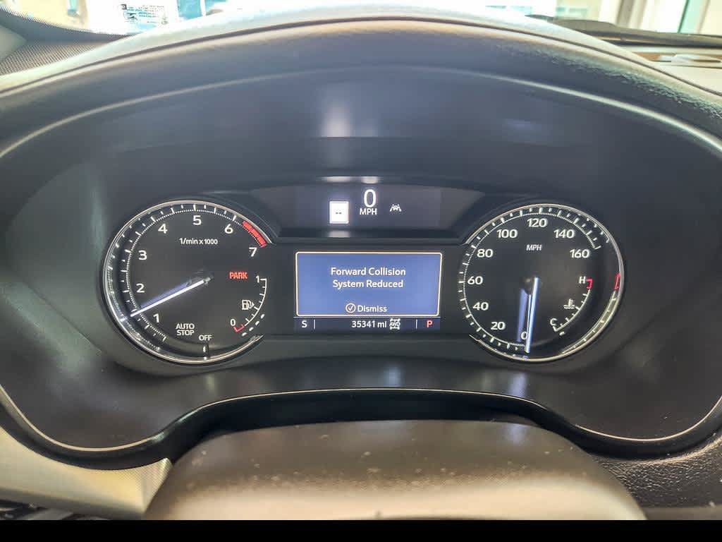 Used 2021 Cadillac XT4 Premium Luxury AWD/4WD image 15
