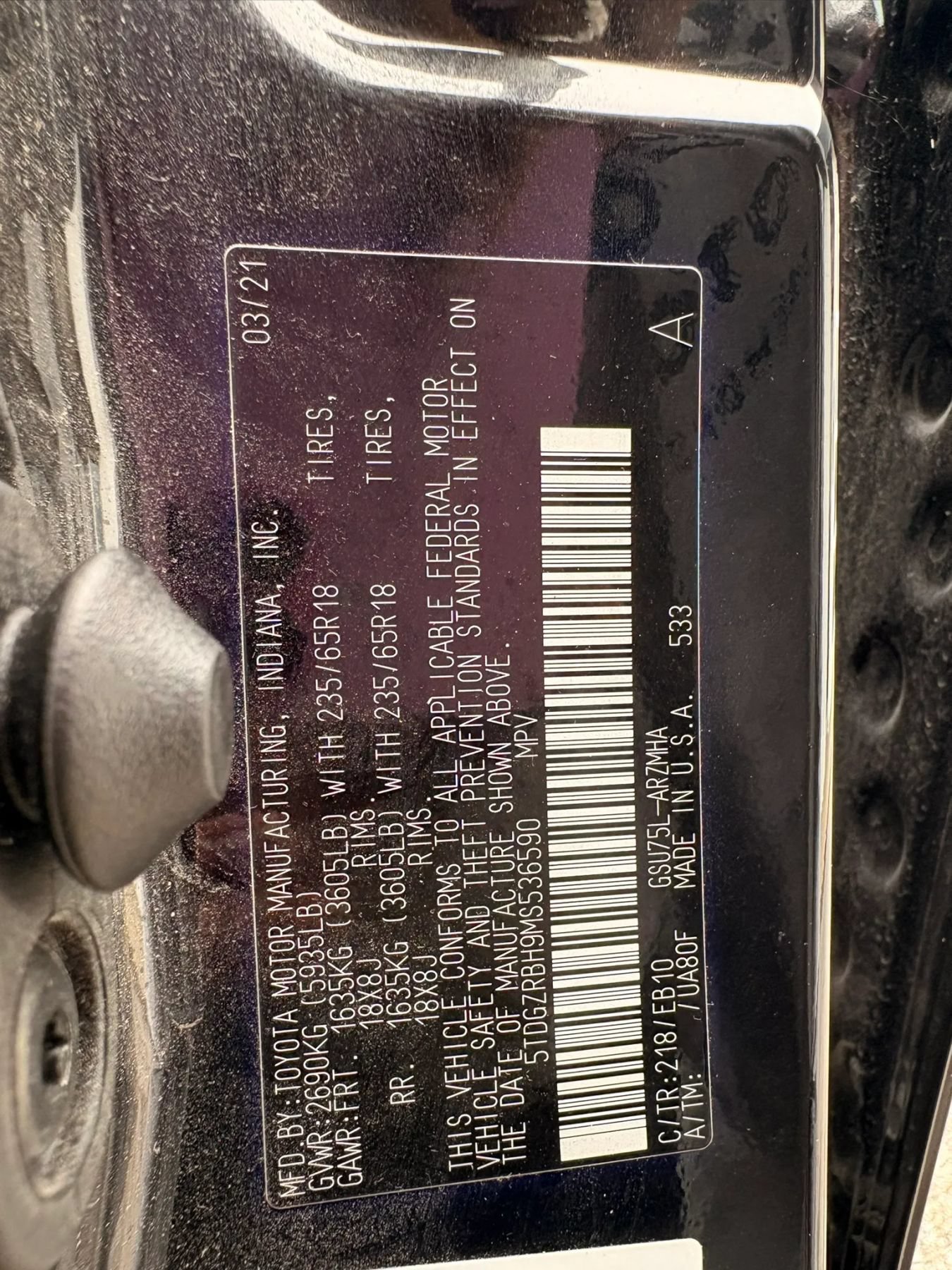Used 2021 Toyota Highlander XLE AWD/4WD image 36