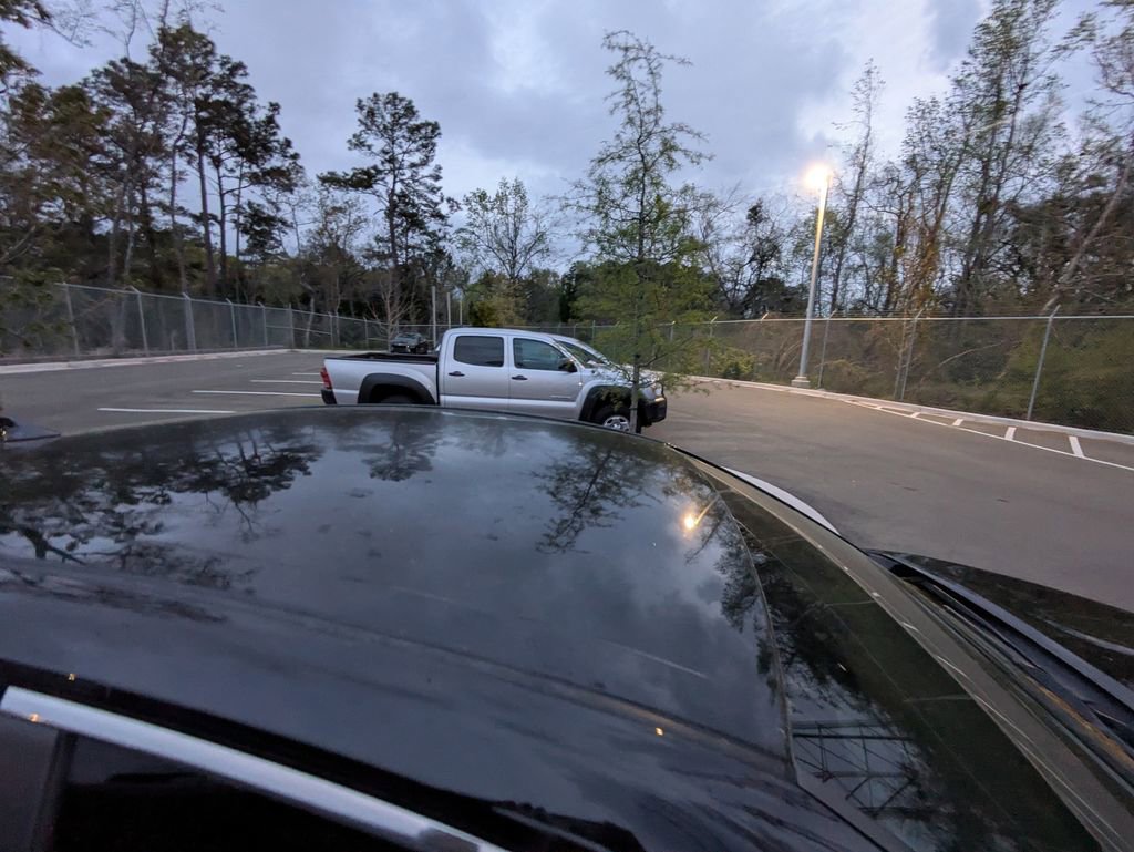 Certified 2020 Toyota Camry SE image 11