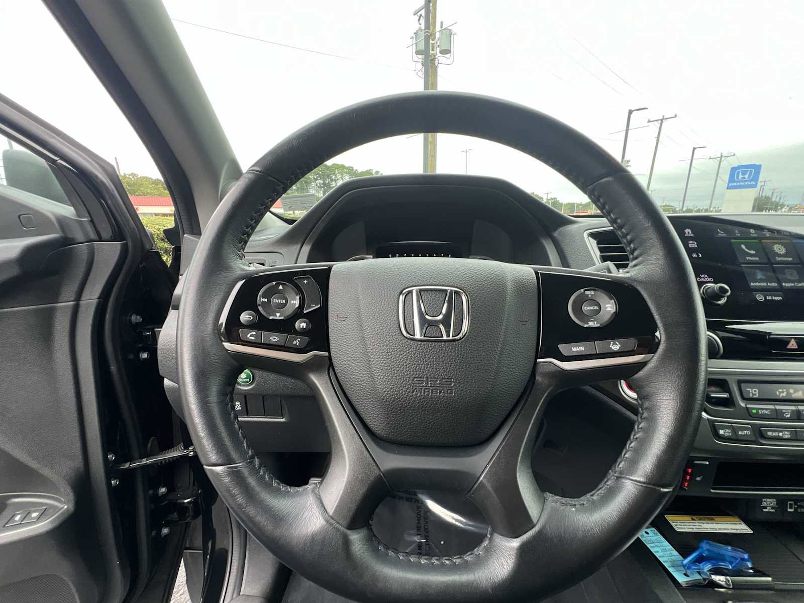 Certified 2022 Honda Pilot Special Edition image 11