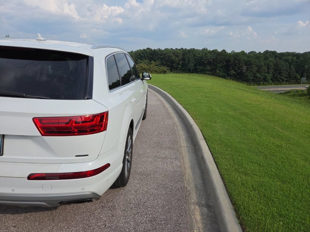 Used 2019 Audi Q7 3.0T Premium Plus AWD/4WD image 23