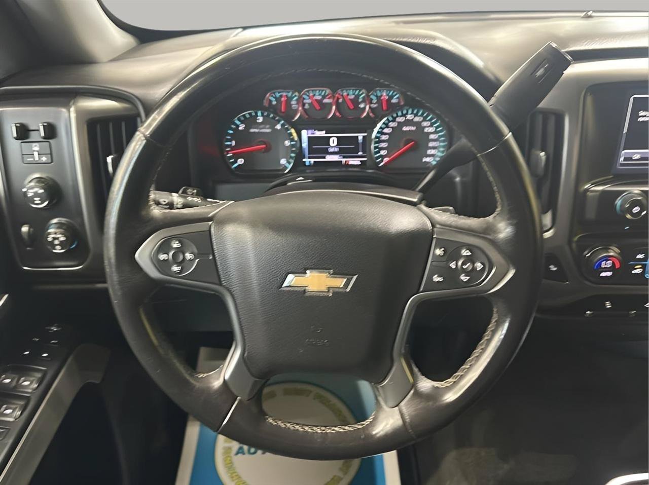 Used 2017 Chevrolet Silverado 1500 LT w/ Midnight Edition AWD/4WD image 12