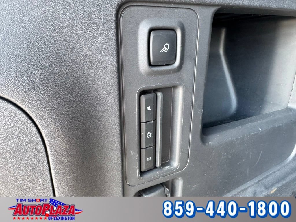 Used 2025 Ford Expedition Active AWD/4WD image 36
