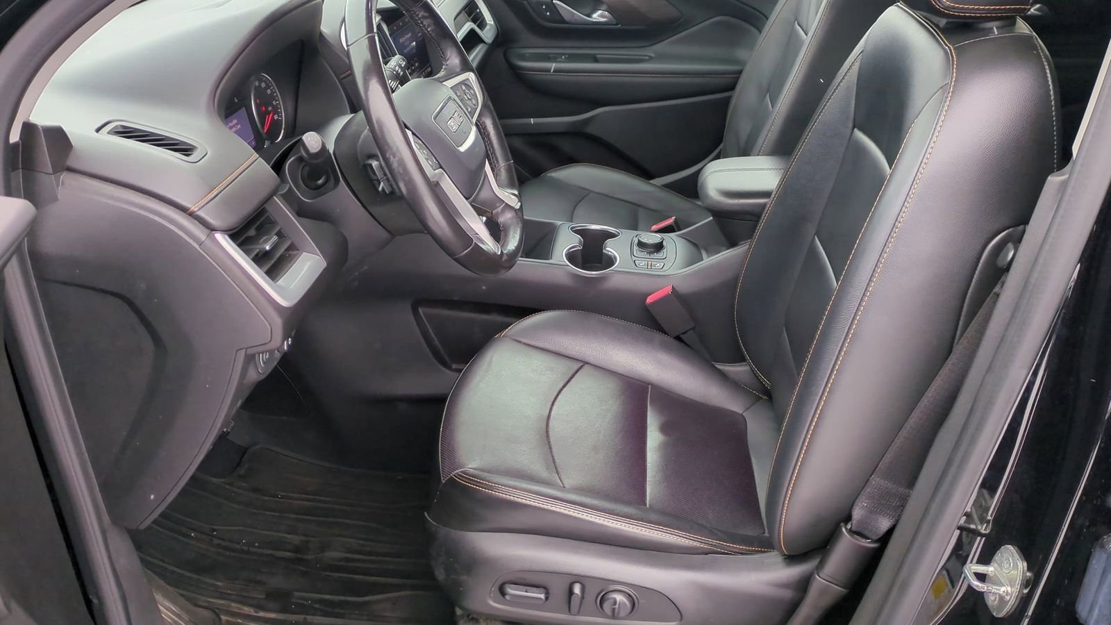 Used 2020 GMC Terrain SLT w/ Preferred Package image 17