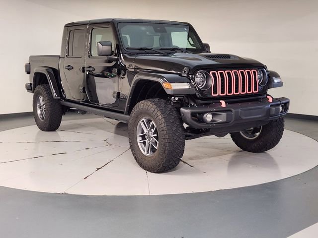 Used 2024 Jeep Gladiator Mojave AWD/4WD image 7