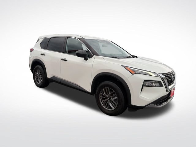 Used 2022 Nissan Rogue S AWD/4WD image 9