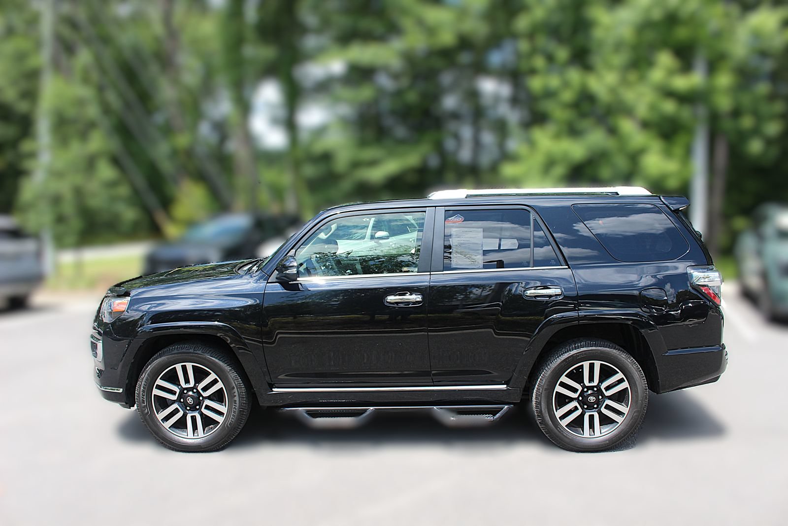 Used 2019 Toyota 4Runner Limited AWD/4WD image 5