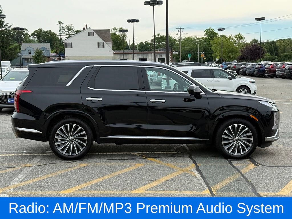 Used 2023 Hyundai Palisade Calligraphy w/ Cargo Package AWD/4WD image 7
