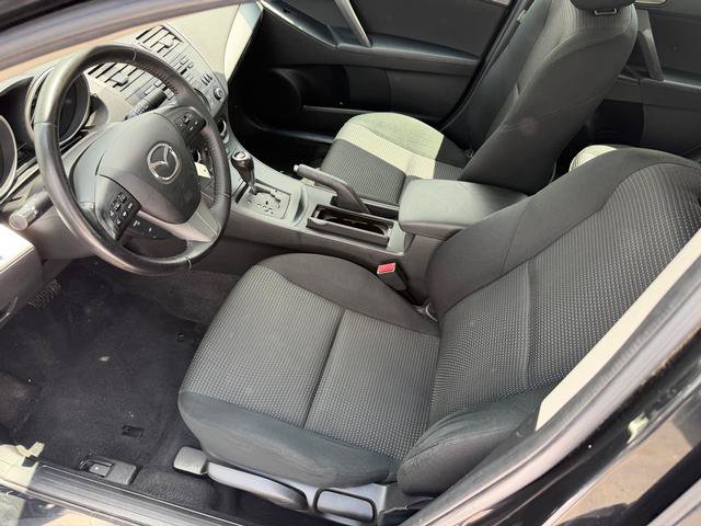 Used 2012 MAZDA MAZDA3 i Touring FWD image 6