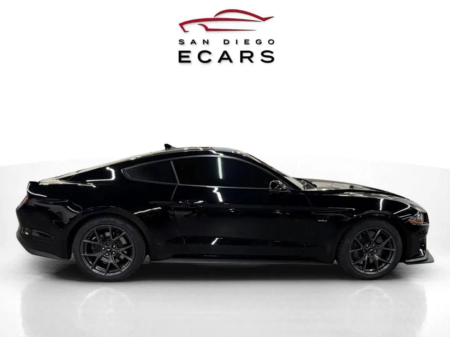 Used 2023 Ford Mustang Premium w/ 2.3L High Performance Package image 4