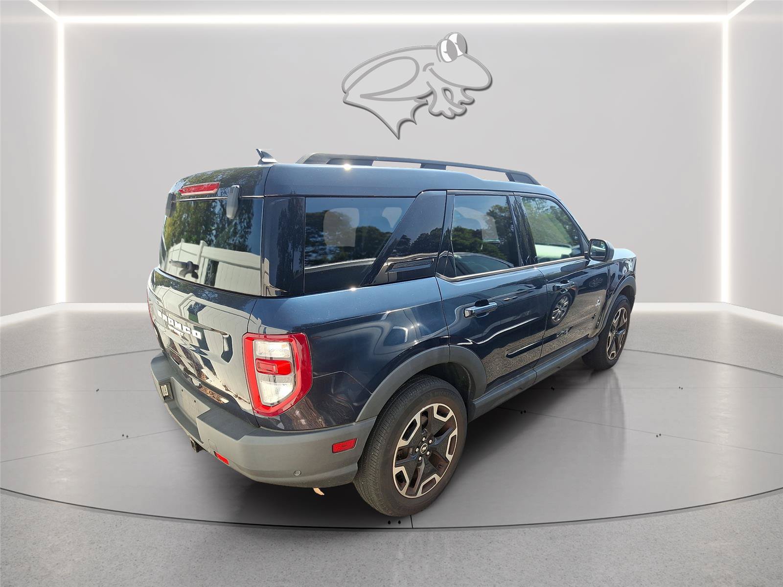 Used 2021 Ford Bronco Sport Outer Banks AWD/4WD image 3
