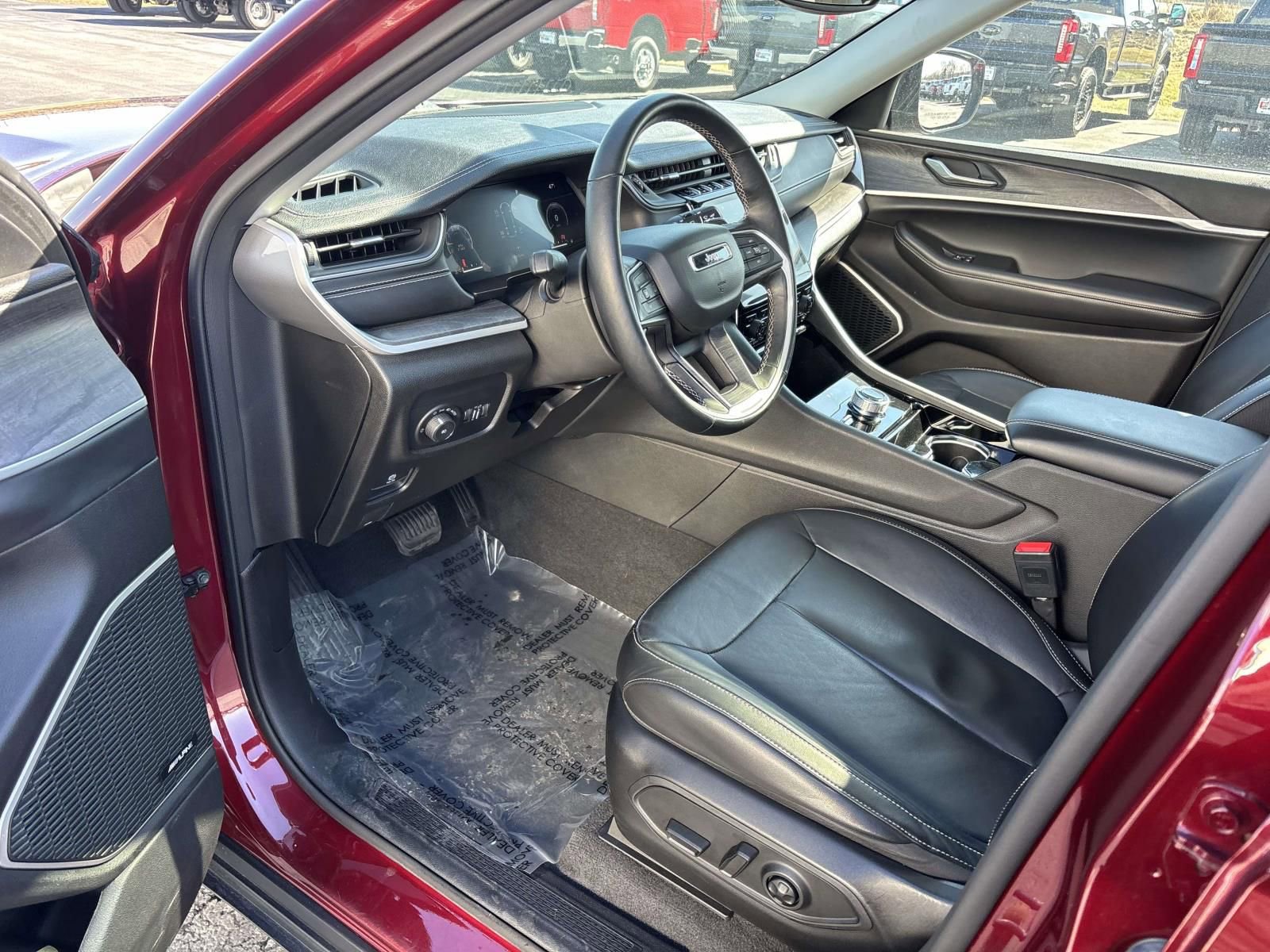 Used 2021 Jeep Grand Cherokee L Limited image 27