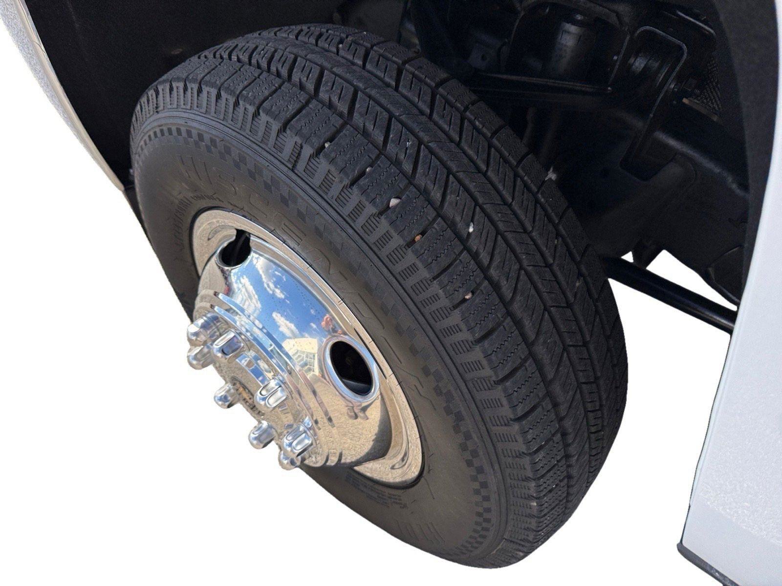 Used 2015 Chevrolet Silverado 3500 W/T image 10