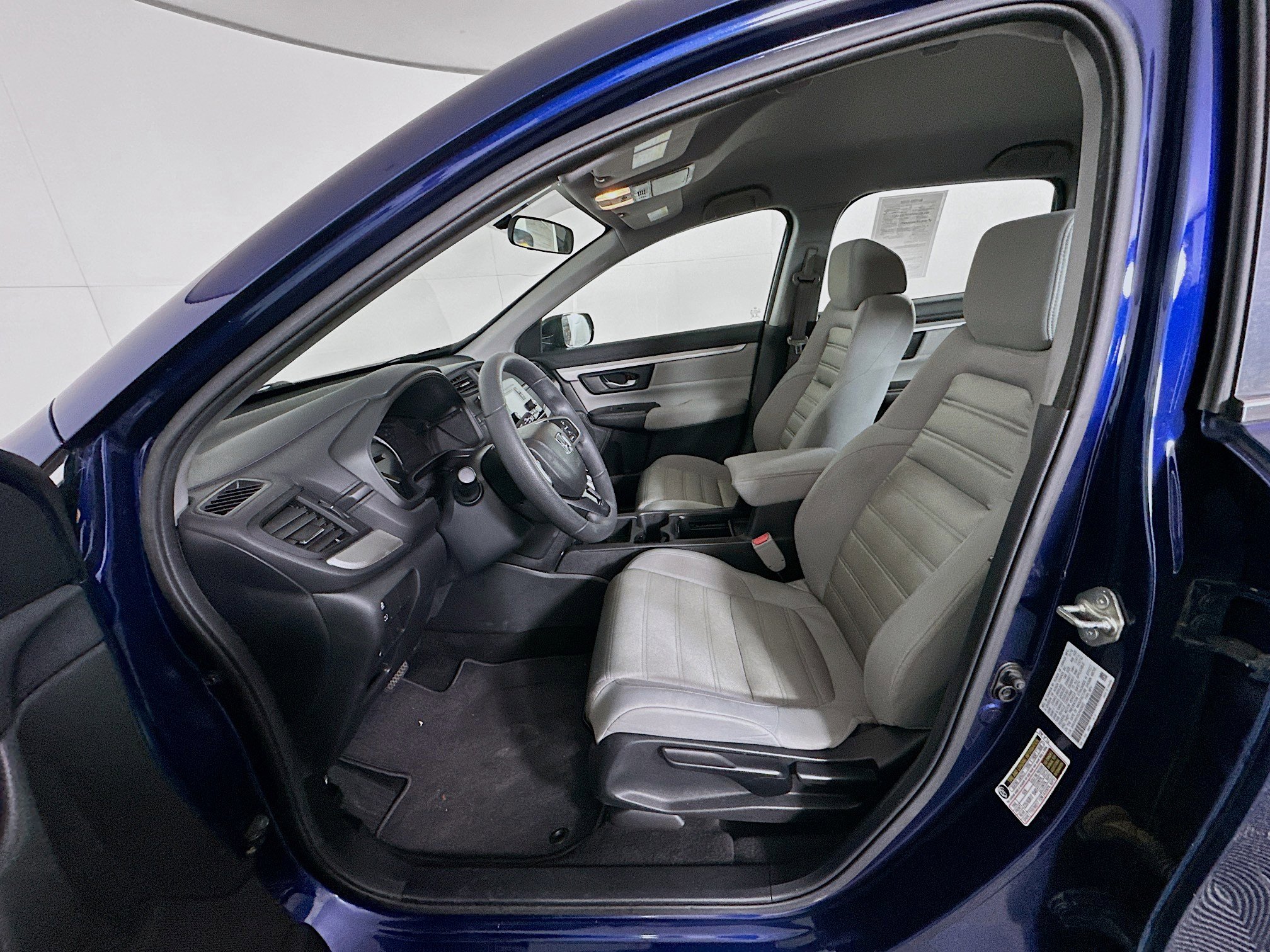 Used 2018 Honda CR-V LX image 13