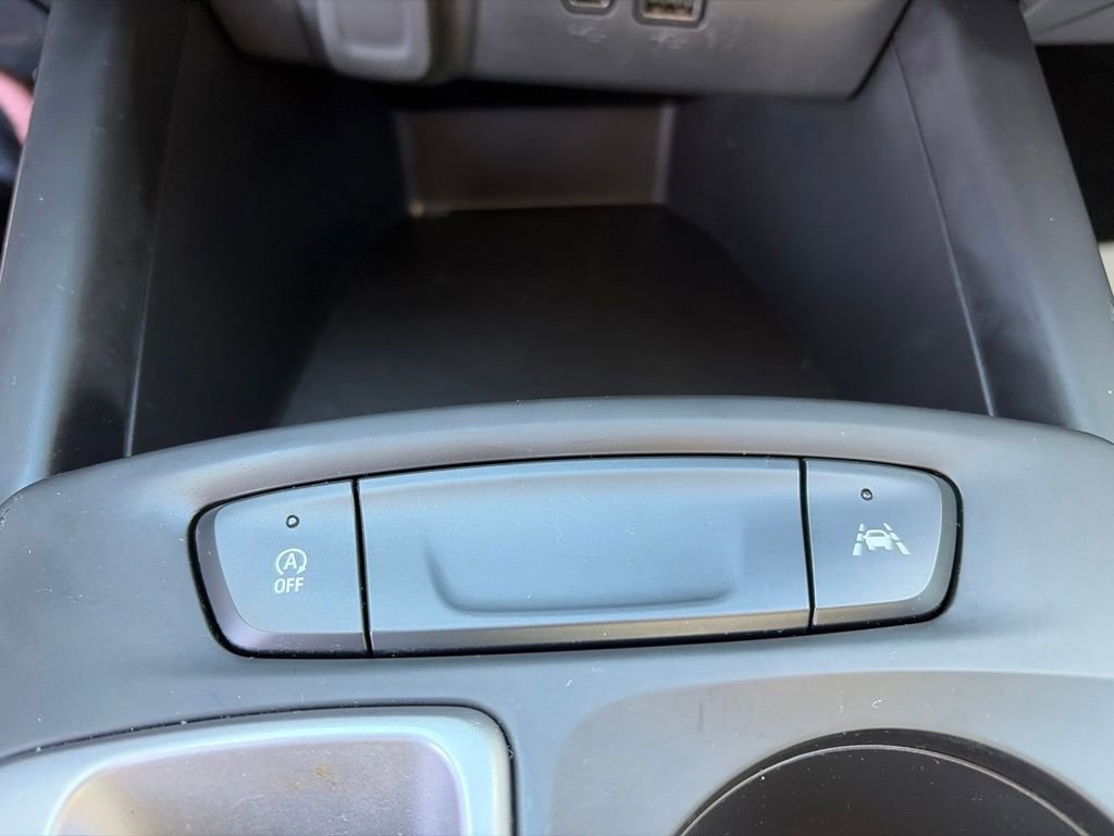 Used 2024 Chevrolet Trax LS w/ LS Convenience Package FWD image 10
