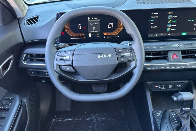 New 2026 Kia K4 FWD image 17