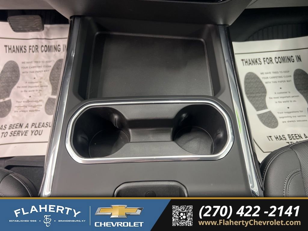 Used 2025 Chevrolet Silverado 2500 LTZ w/ LTZ Convenience Package image 32