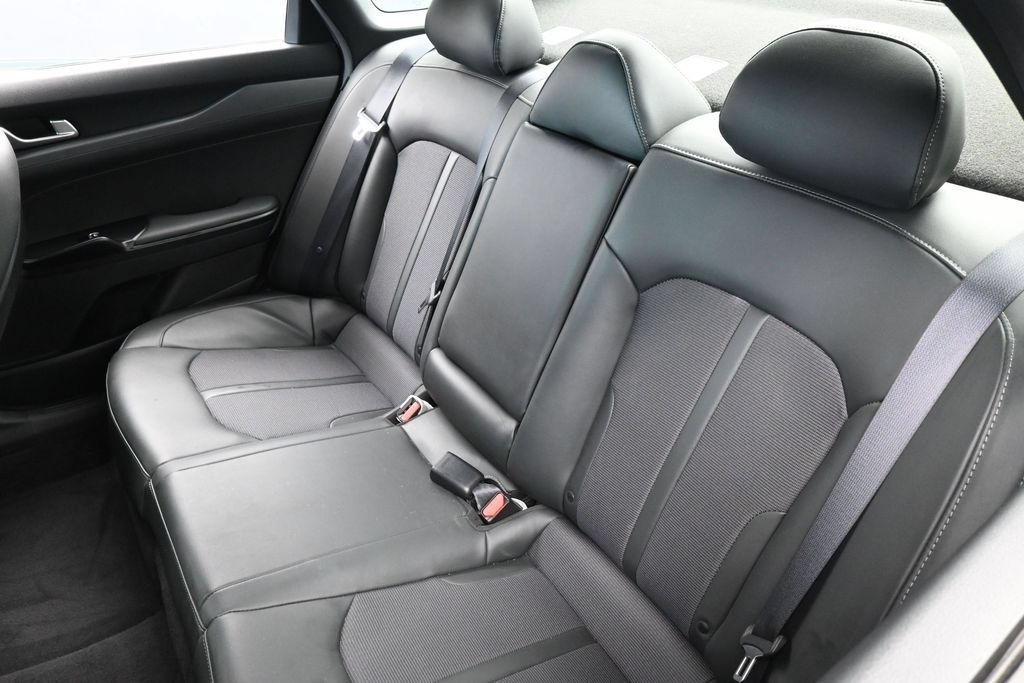 Used 2022 Kia K5 GT-Line FWD image 35