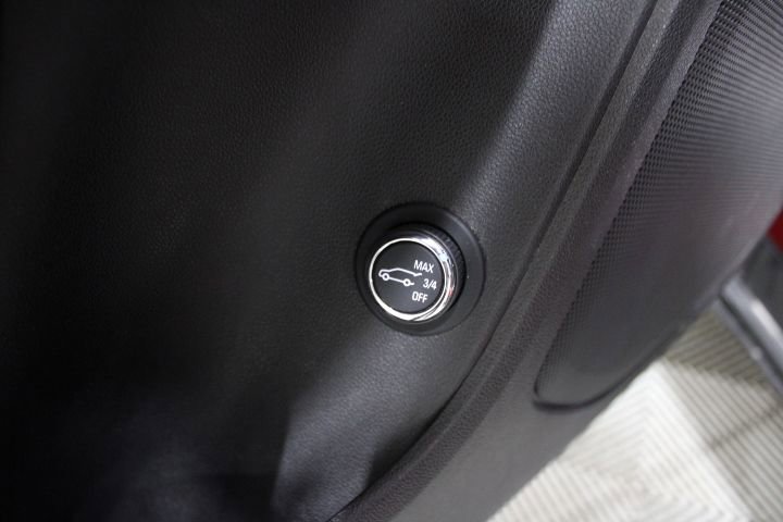 Used 2019 Chevrolet Blazer RS w/ LPO, Floor Liner Package image 20