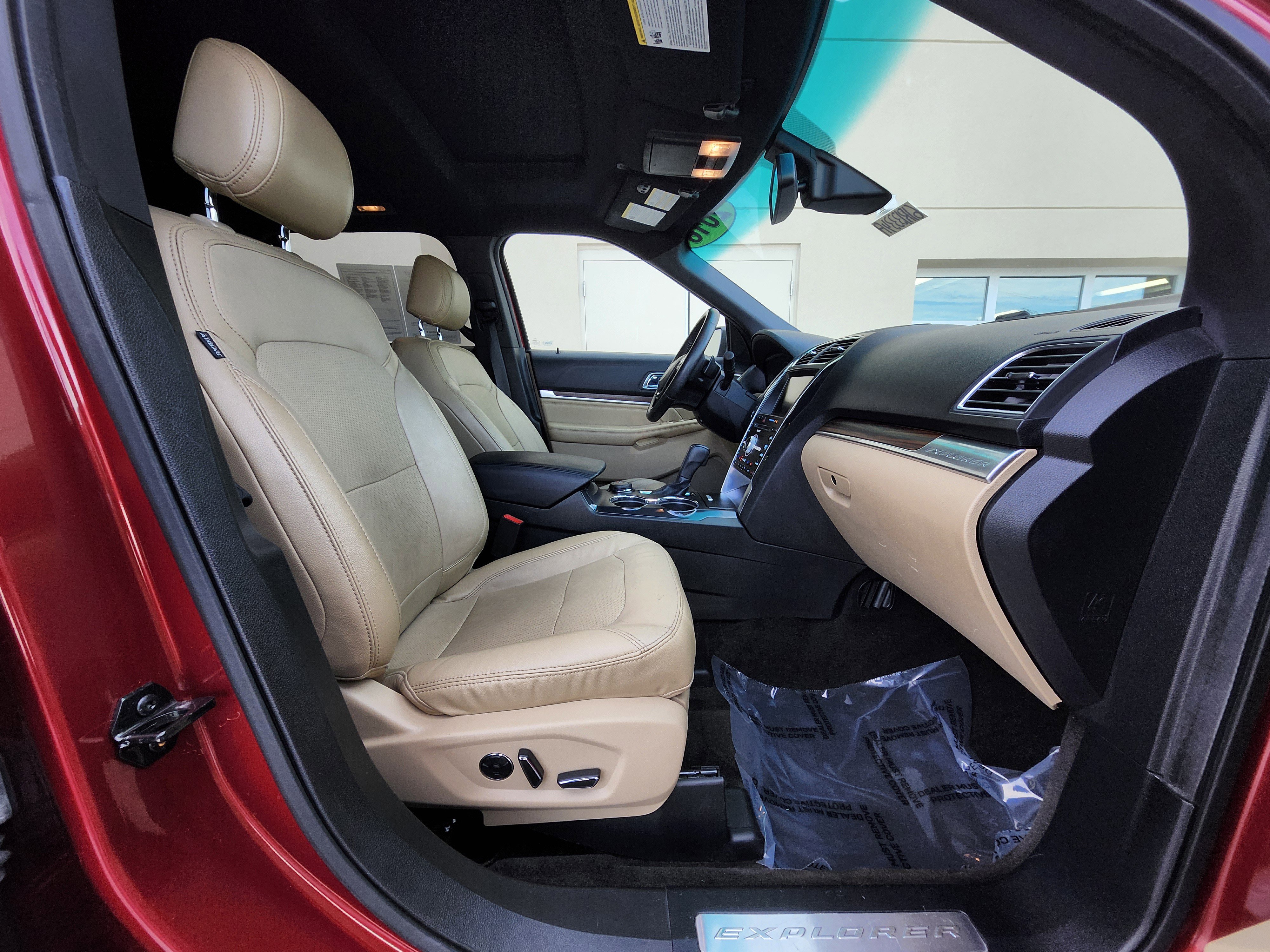 Used 2016 Ford Explorer Limited w/ Equipment Group 301A image 25