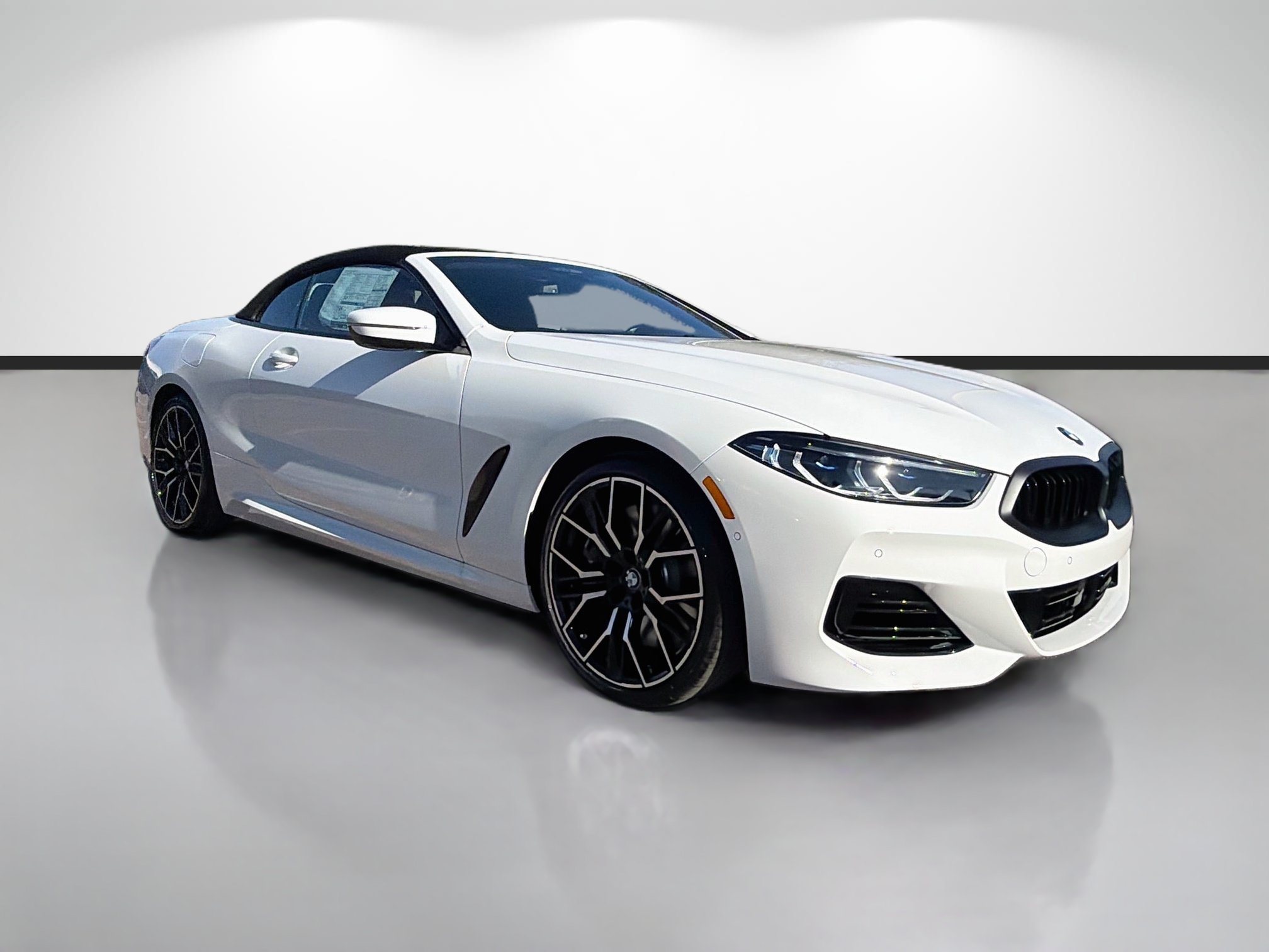 Used 2026 BMW 840i Convertible RWD image 1