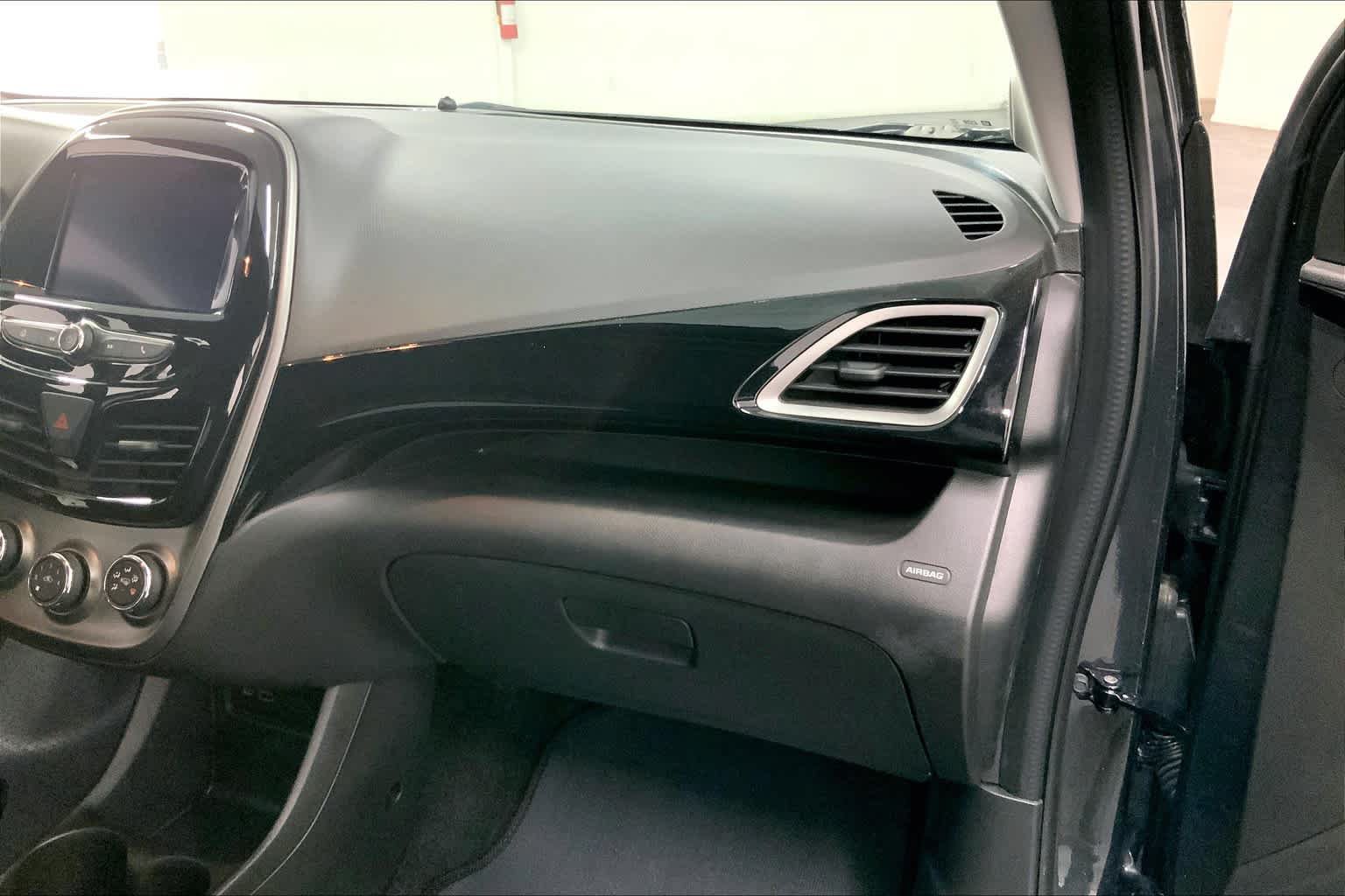 Used 2022 Chevrolet Spark LT FWD image 16