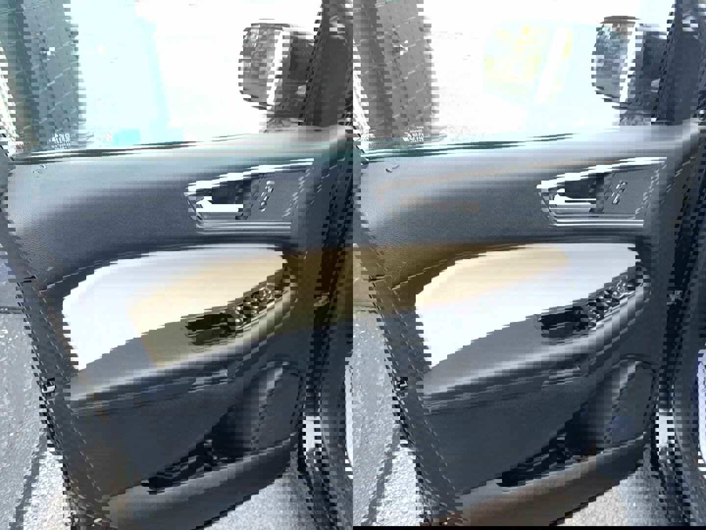 Used 2018 Ford Edge SEL w/ Equipment Group 201A image 12