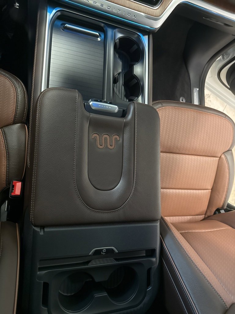 New 2026 Ford Expedition Max King Ranch image 23