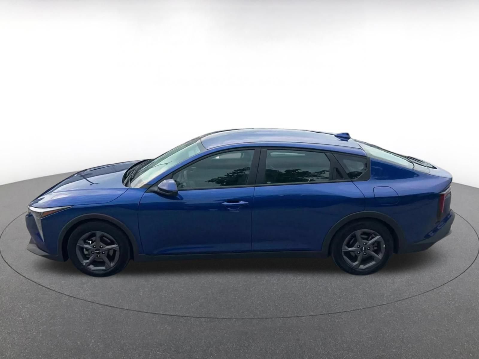 Used 2025 Kia K4 FWD image 9