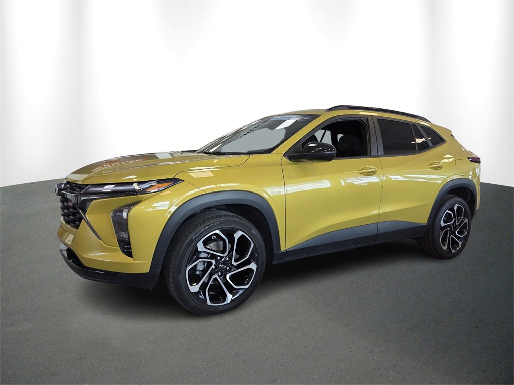 Certified 2024 Chevrolet Trax RS w/ Sunroof Package image 2