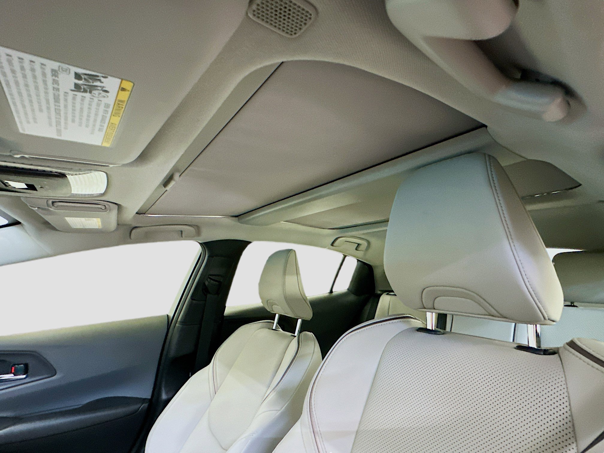 Used 2023 Toyota Prius XLE image 27