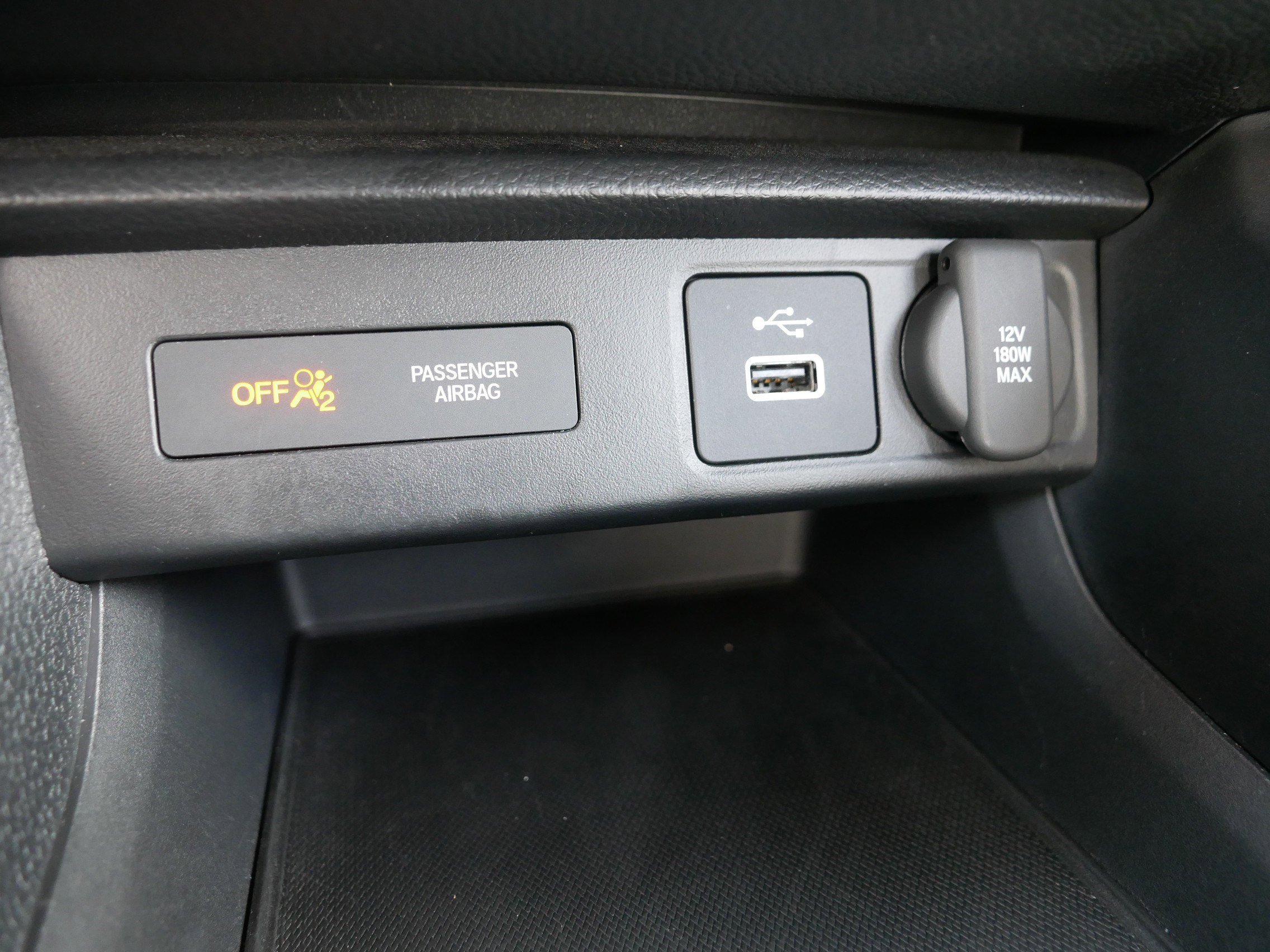 Used 2023 Acura Integra image 33