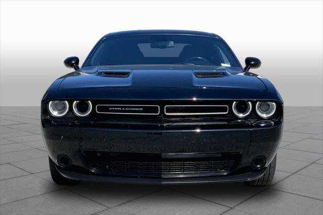 Certified 2023 Dodge Challenger SXT RWD image 4
