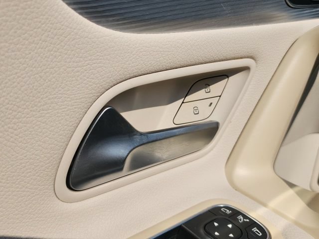Used 2022 Mercedes-Benz CLA 250 image 13