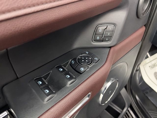 Used 2024 Ford Expedition Max Limited image 32