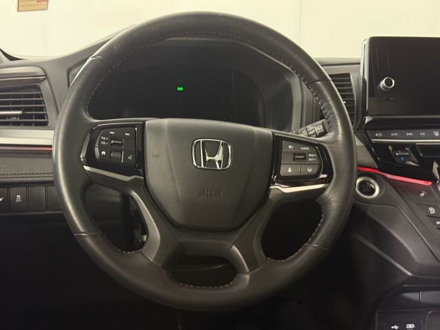 Used 2025 Honda Odyssey Sport-L image 24