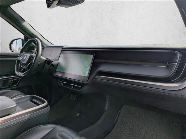 Used 2024 Rivian R1S Adventure AWD/4WD image 23