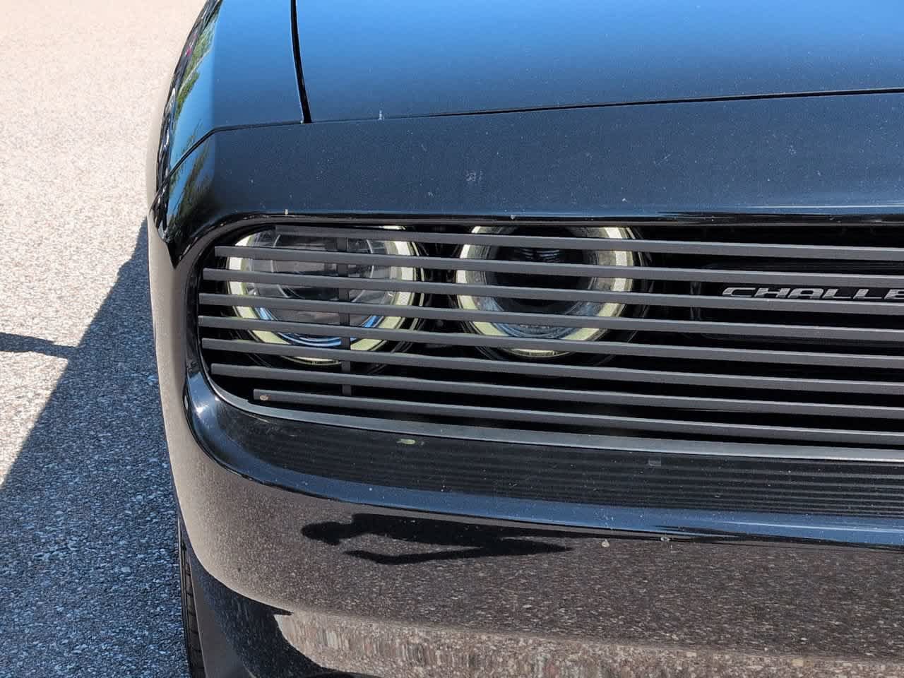 Used 2022 Dodge Challenger R/T RWD image 10