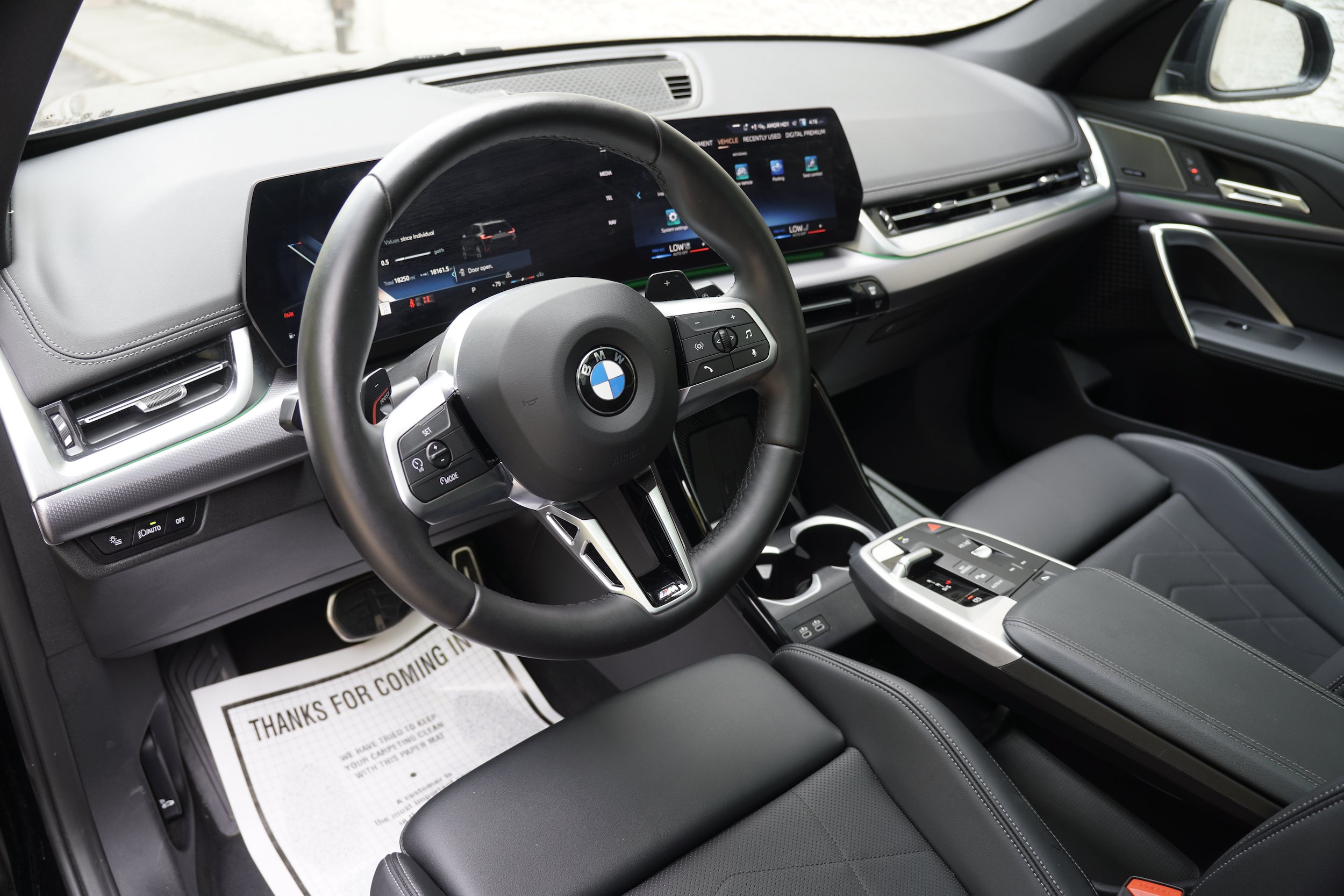 Used 2026 BMW X1 xDrive28i AWD/4WD image 3