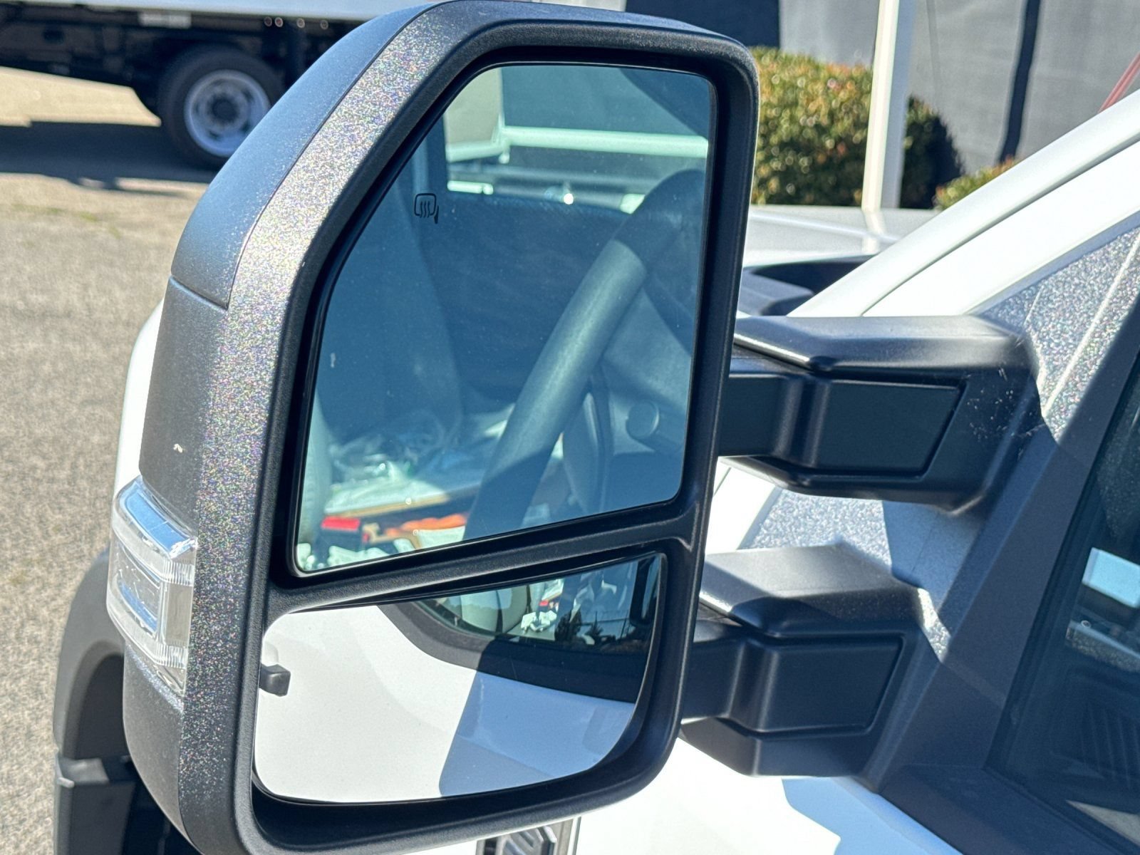 New 2026 Ford F550 4x4 Regular Cab Super Duty image 26