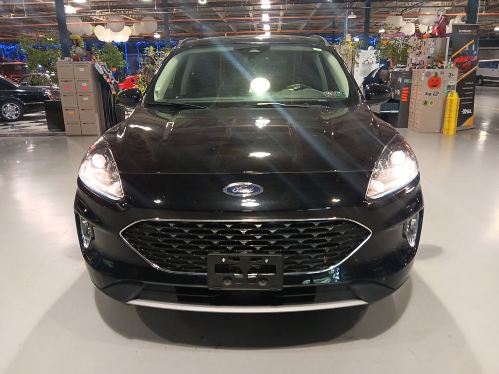 Used 2022 Ford Escape SEL AWD/4WD image 3